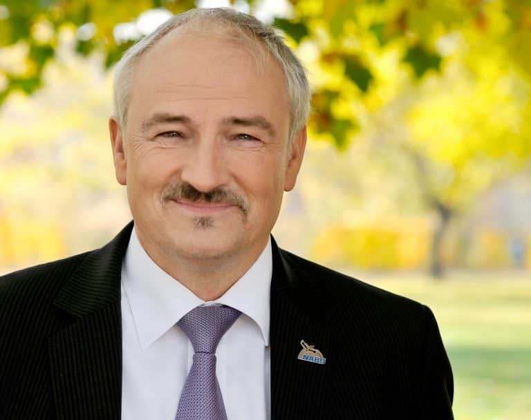 Porträt von Olaf Tschimpke