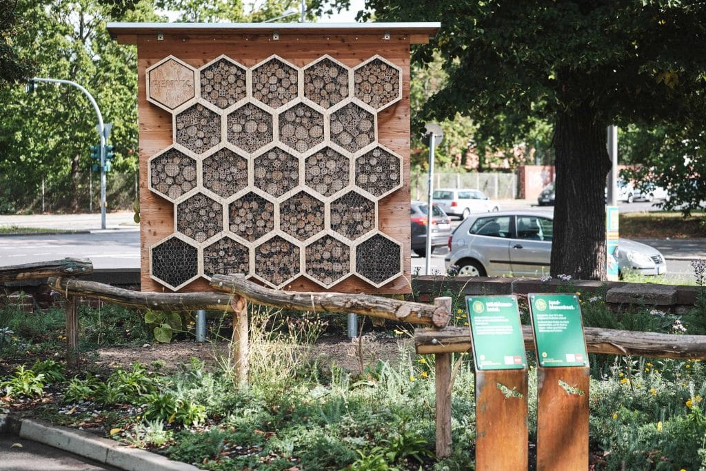 PENNY Grüner Weg Nachhaltigkeits Flagship Store Insektenhotel