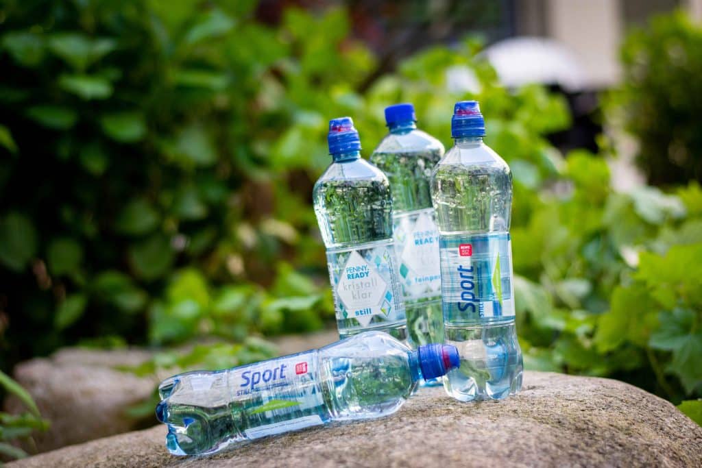 Rezyklatflaschen Wasser