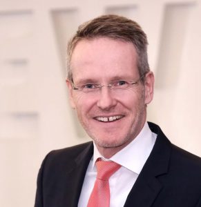 Porträt von Klaus Wirbel