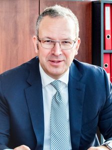 Porträt von Arnd Riehl