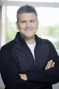 Porträt von Mehmet Tözge