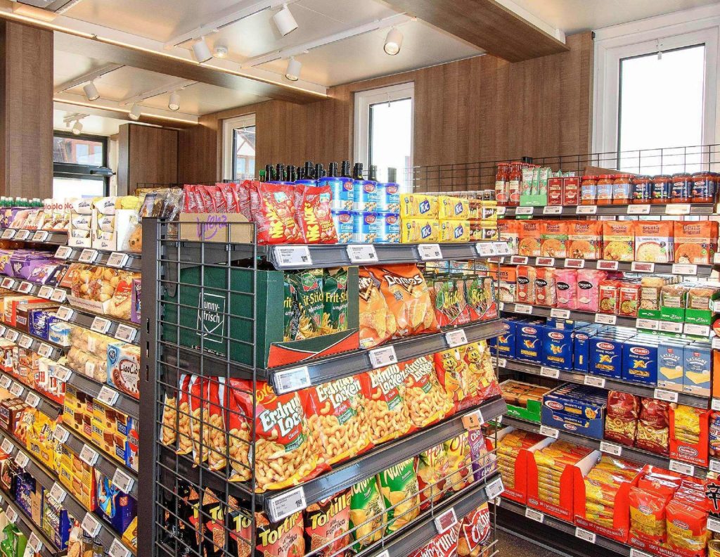 Trockenware in Josefs Nahkauf Box.