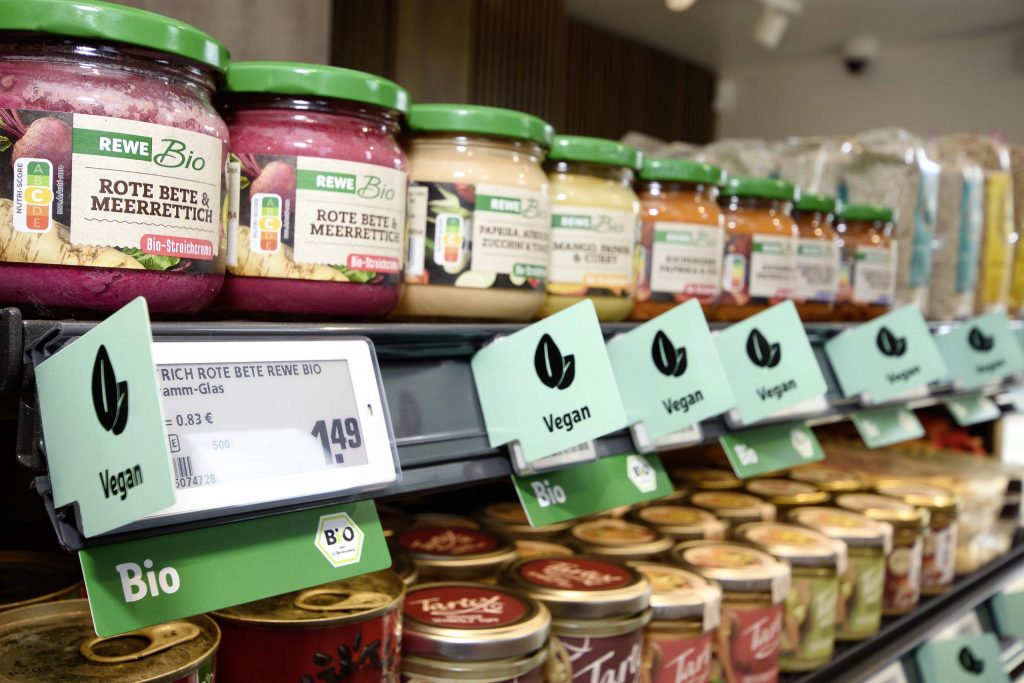 Vegane Produkte in Josefs Nachkauf Box.