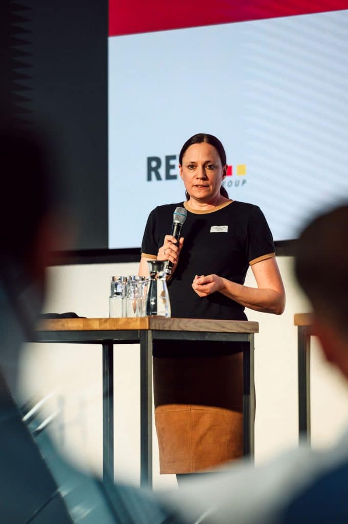 Dr. Daniela Büchel auf der di.to. Veranstaltung