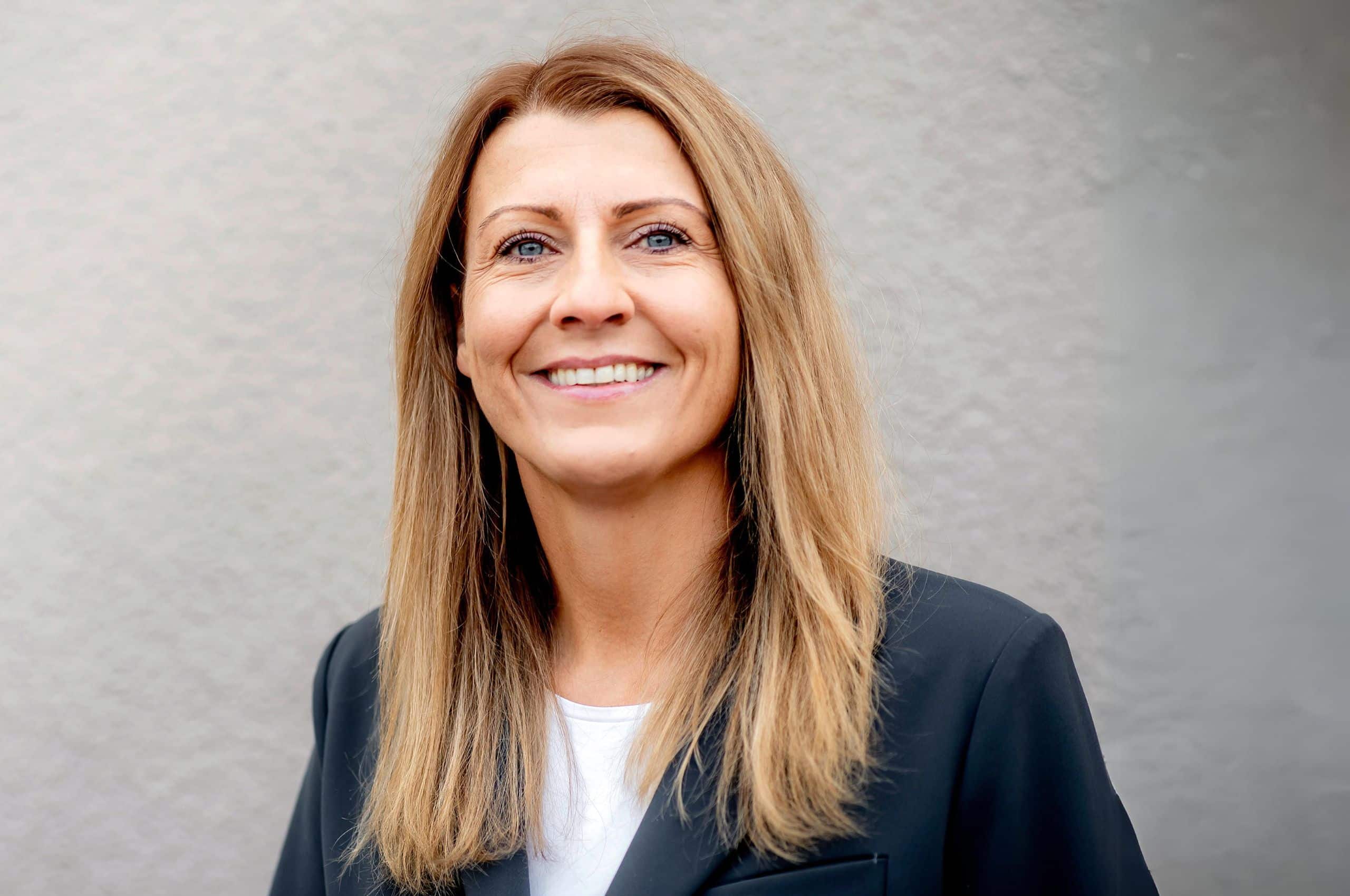 Porträt von Elisabeth Promberger