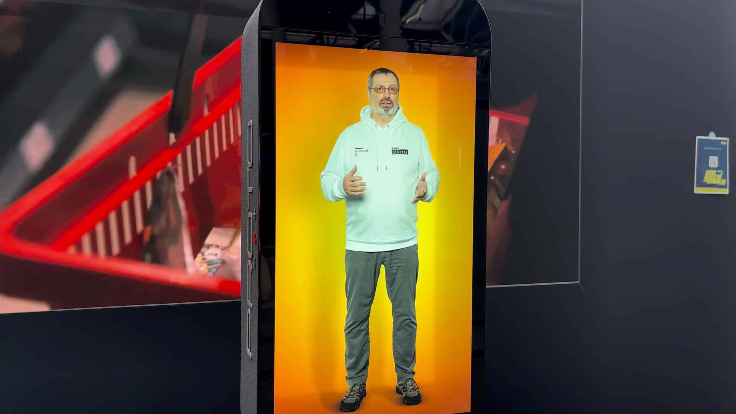 Avatar von Robert Zorens, Geschäftsleiter der REWE digital.